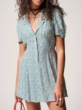 UO Crowley Collared Floral Mini Dress